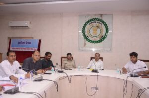 कलेक्टर डॉ.गौरव सिंह